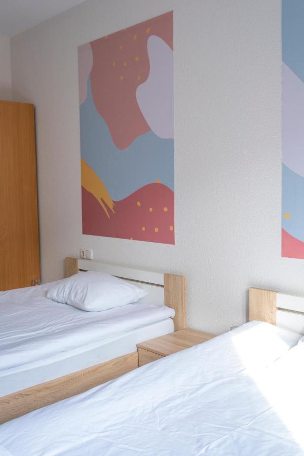 פריזרן Mint Hotel מראה חיצוני תמונה